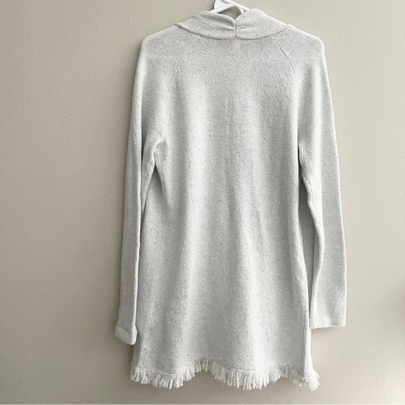 Lilly Pulitzer Tatum Sequin Fringe-Trim Cardigan Women’s Size Large Gray Sparkle - Picture 4 of 5